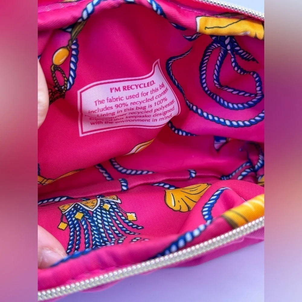 NWT Estée Lauder hot pink cosmetic bag - Picture 3 of 4